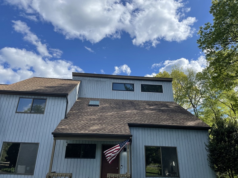 Black windows look great 
